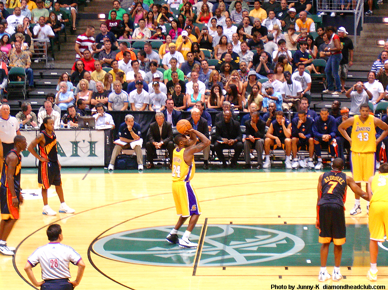 LAKER GAMEQ